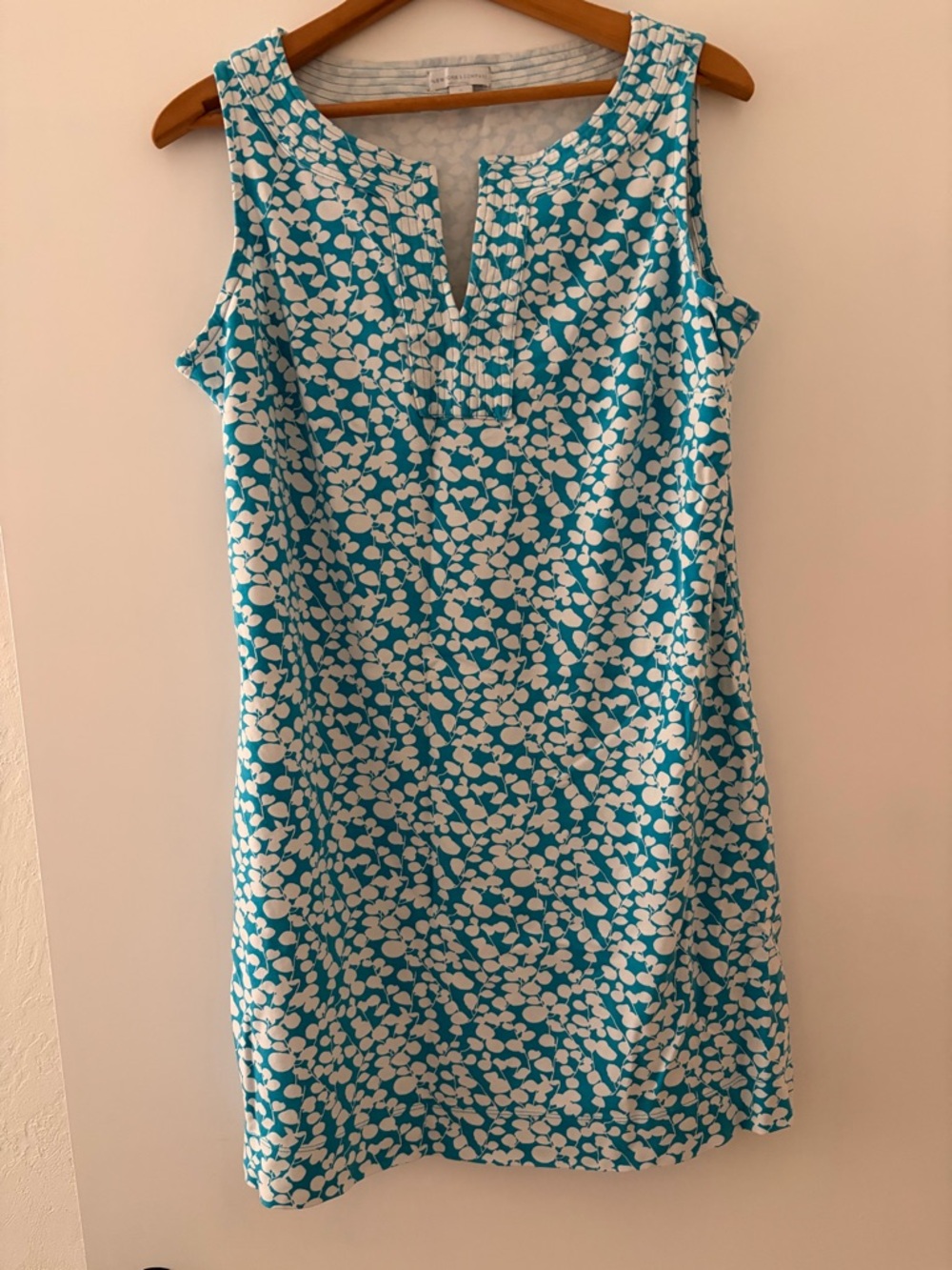 New York & Co. Sleeveless Shift Dress
